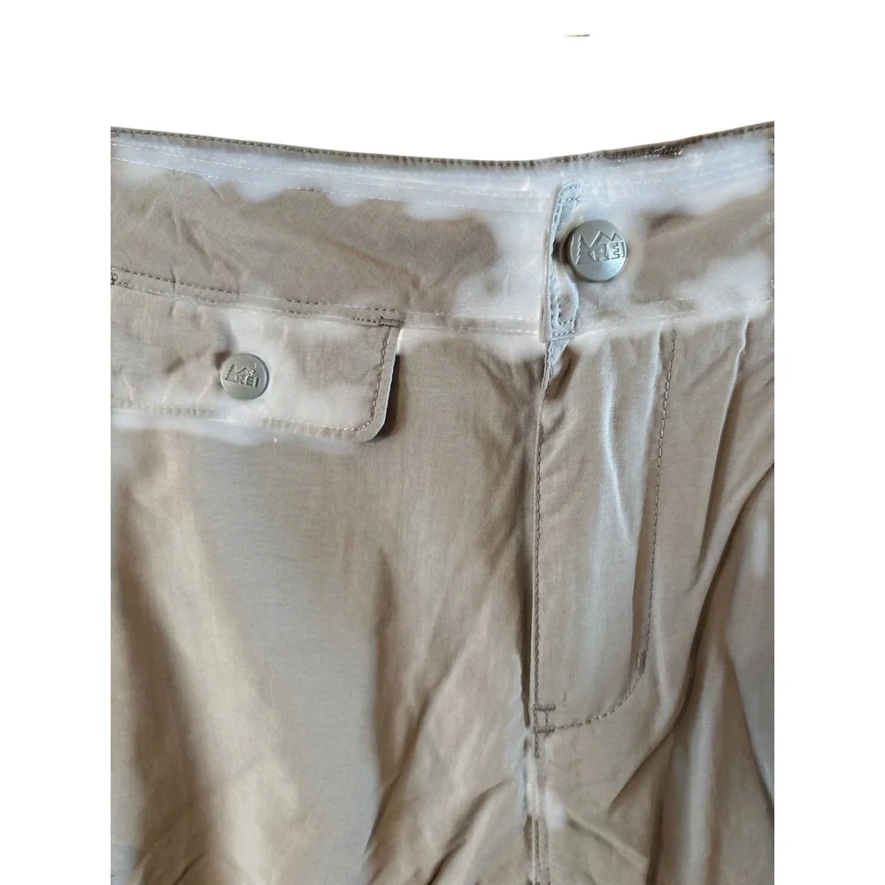 REI Girls XL 18 Gray Hiking Cargo Shorts Nylon Lightweight Outdoor Trail Pockets